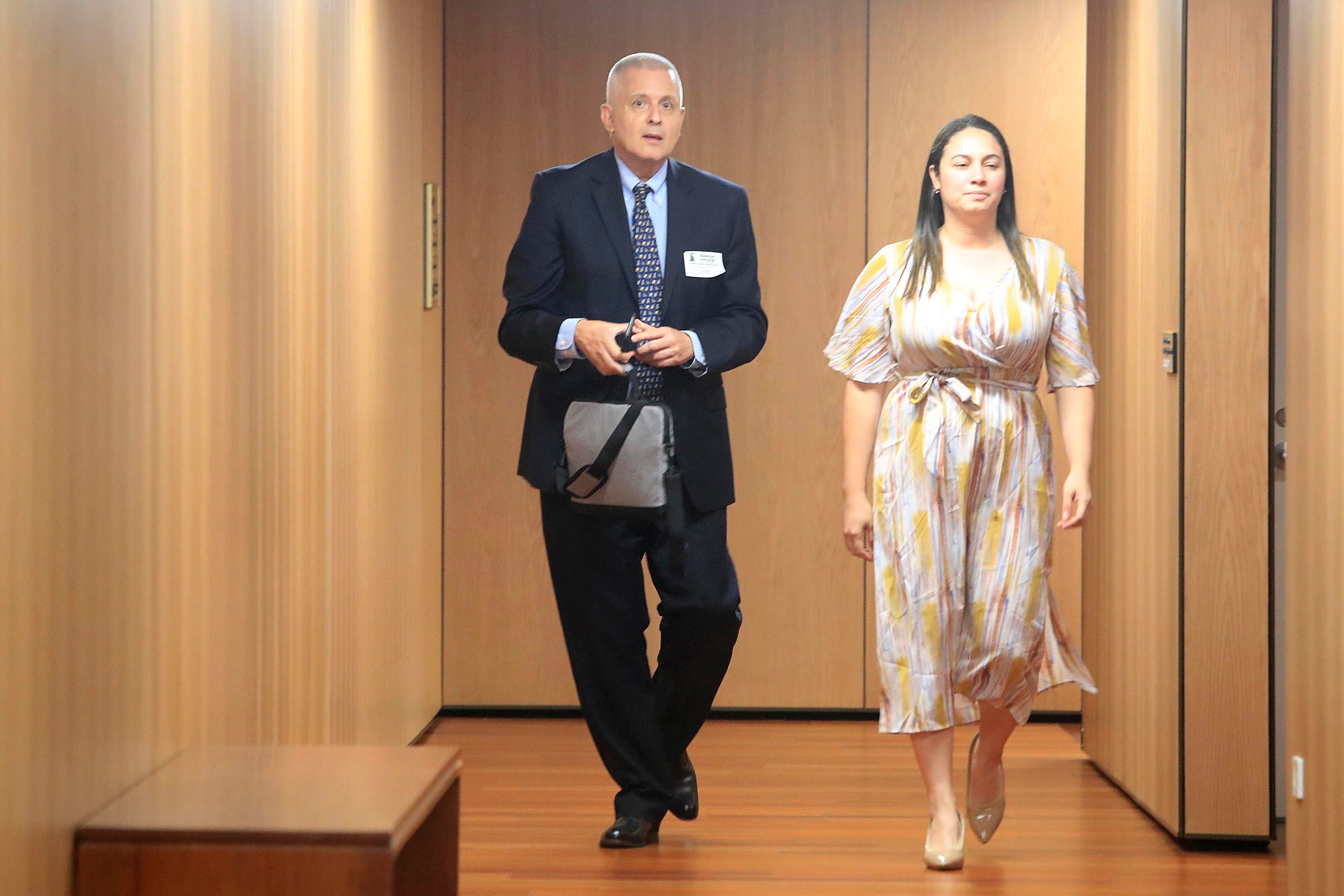 11/12/2023 Asamblea Legislativa. Alberto Franco, exrepresentante de Costa Rica ante el BCIE, comparece ante Comisión del Sinart.