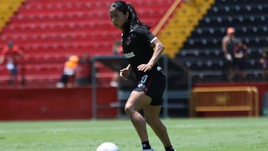 Publicación de Shirley Cruz está dando de qué hablar antes del inicio de la Copa del Mundo