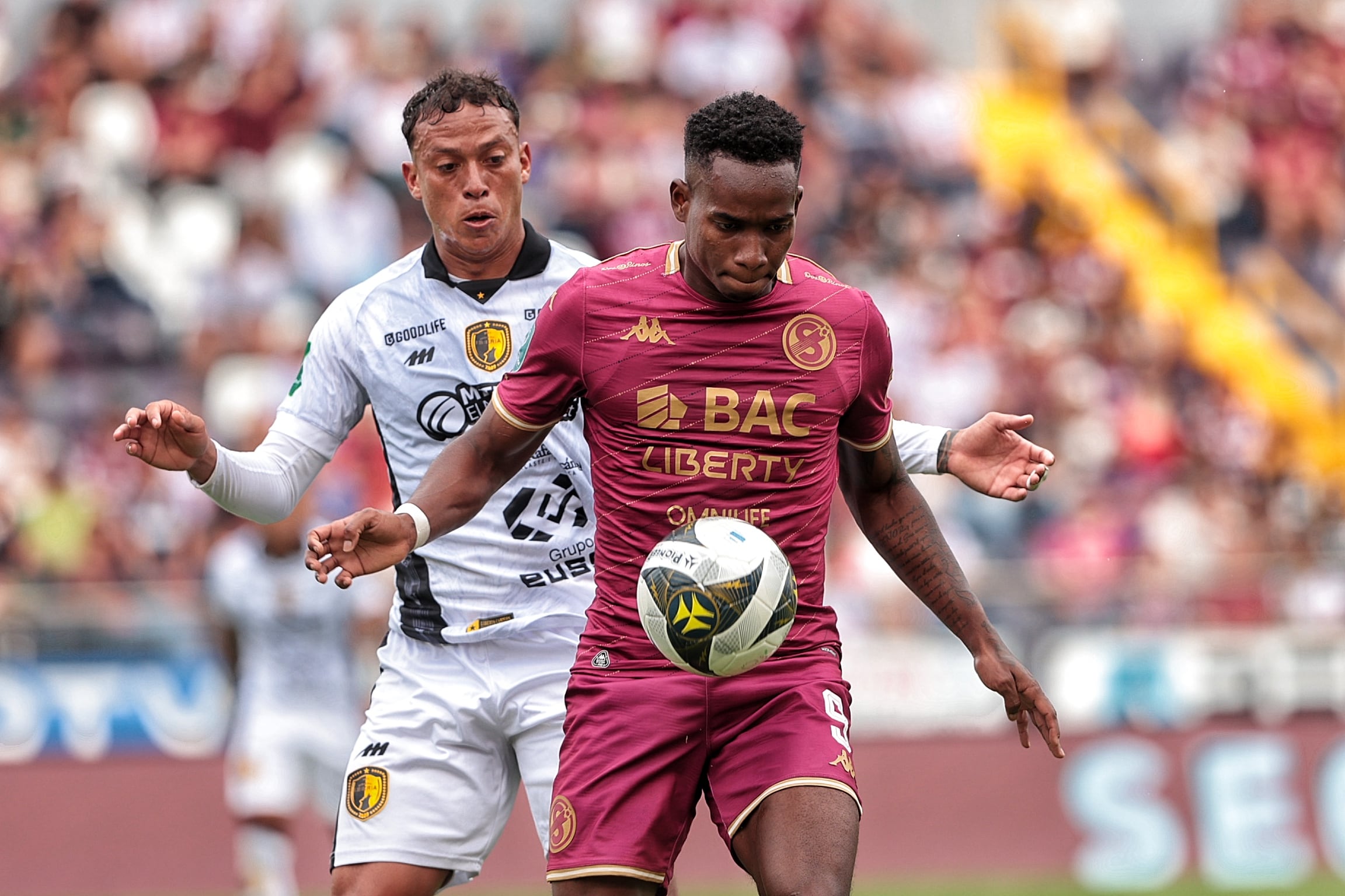 12/04/2026/ juego entere Deportivo Saprissa vs Municipal Liberia por la Liga a Promerica en el estadio Ricardo Saprissa/ foto John Durán