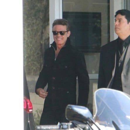 Luis Miguel llegó este martes a Argentina, en donde iniciará su gira "Sol de México". Twitter.