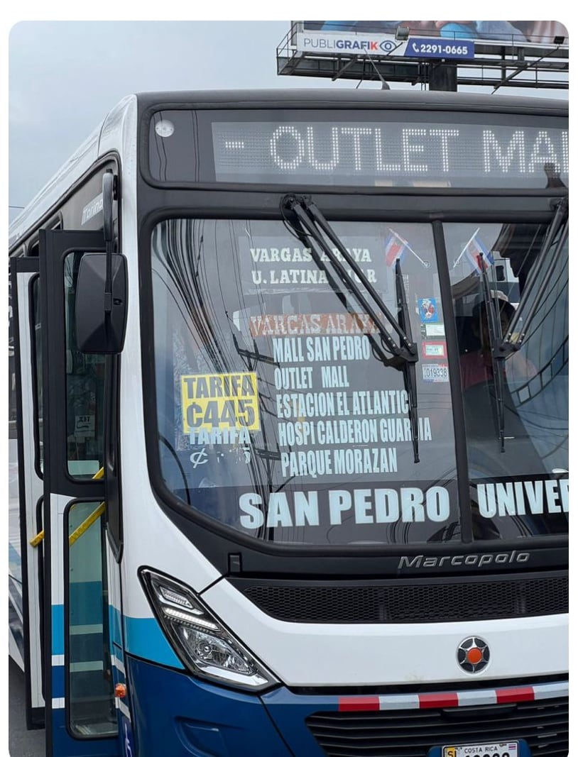 La empresa de buses ruta 51 hizo un aumento de más de 100 colones en los pasajes de bus.
