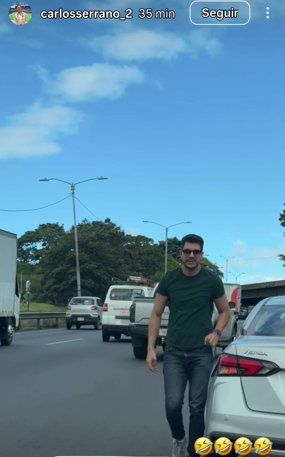 Rodolfo Mora que se quedó sin gasolina antes del inicio de 120 Minutos