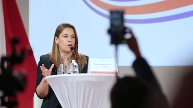 Partido del expresidente Calderón se une a la candidatura de Claudia Dobles