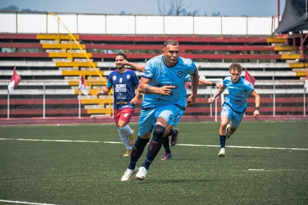 Cristian Lagos, Rosario
