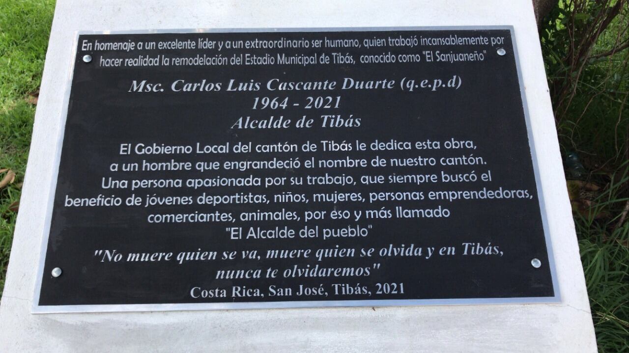 En medio de un profundo dolor también hay un profundo agradecimiento, según nos explica Carlos Cascante Vega, el hijo de Carlos Cascante Duarte, el alcalde de Tibás quien falleció el 16 de mayo del año pasado por culpa del covid-19