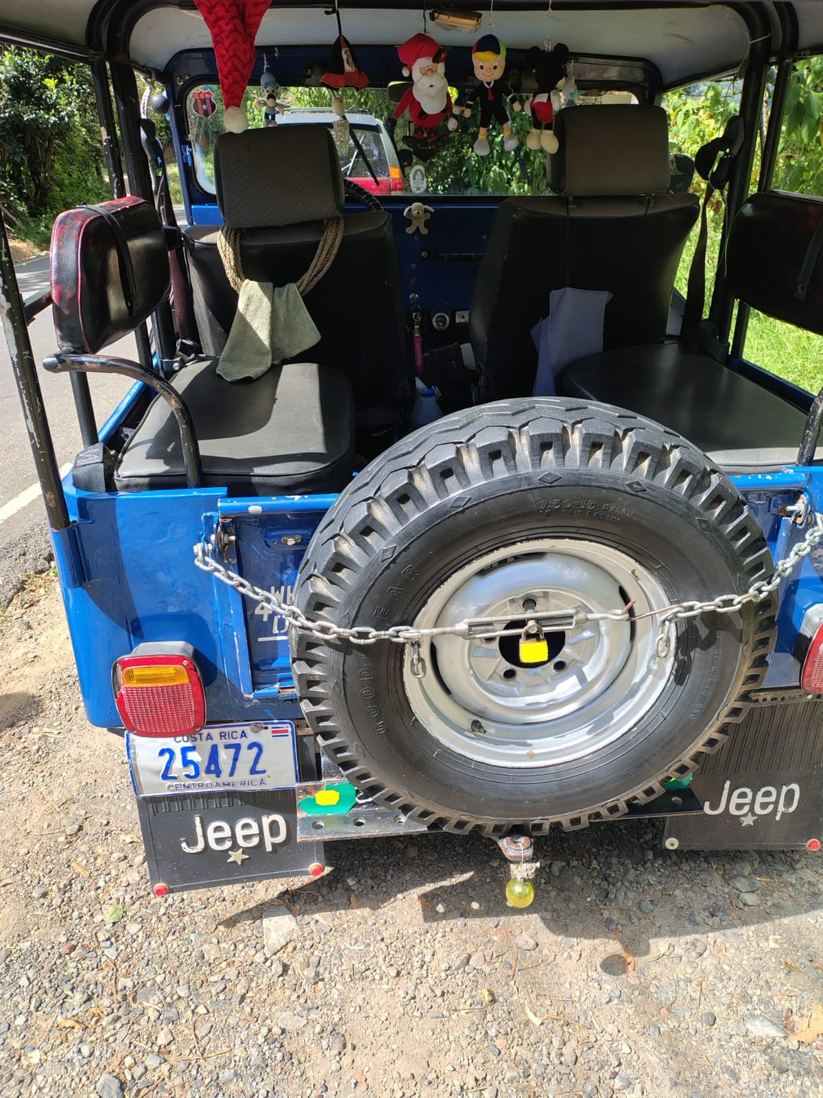 Un Jeep Willys de 1967 escogió a don José Ángel Corrales para que fuera su dueño por siempre y para siempre.