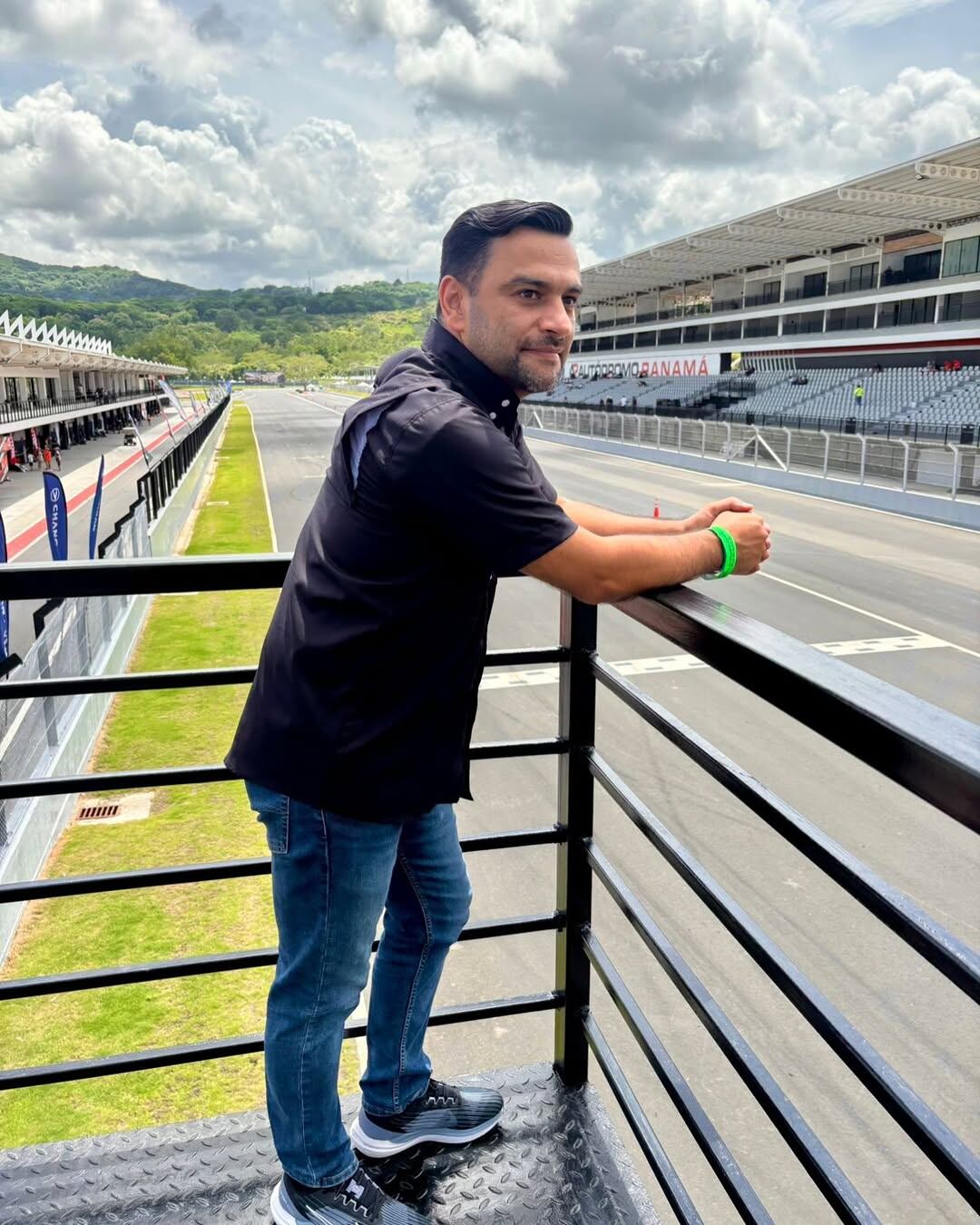 Felipe Castro fue despedido de Teletica Deportes el 31 de marzo por cambios en el departamento dirigido por Jorge Martínez