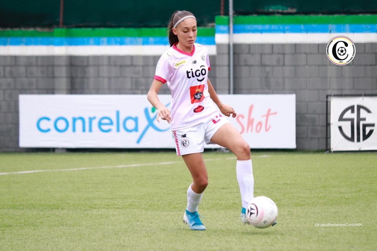 Jeniffer López, jugadora d Coronado. Cortesía.