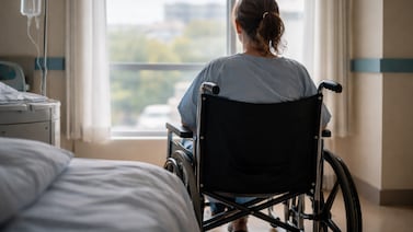 Adolescente de 13 años que inició con una influenza B, terminó internada y hasta perdiendo tres extremidades