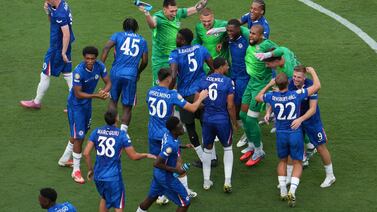 Chelsea llena de dudas al Barcelona con una goleada en Stamford Bridge