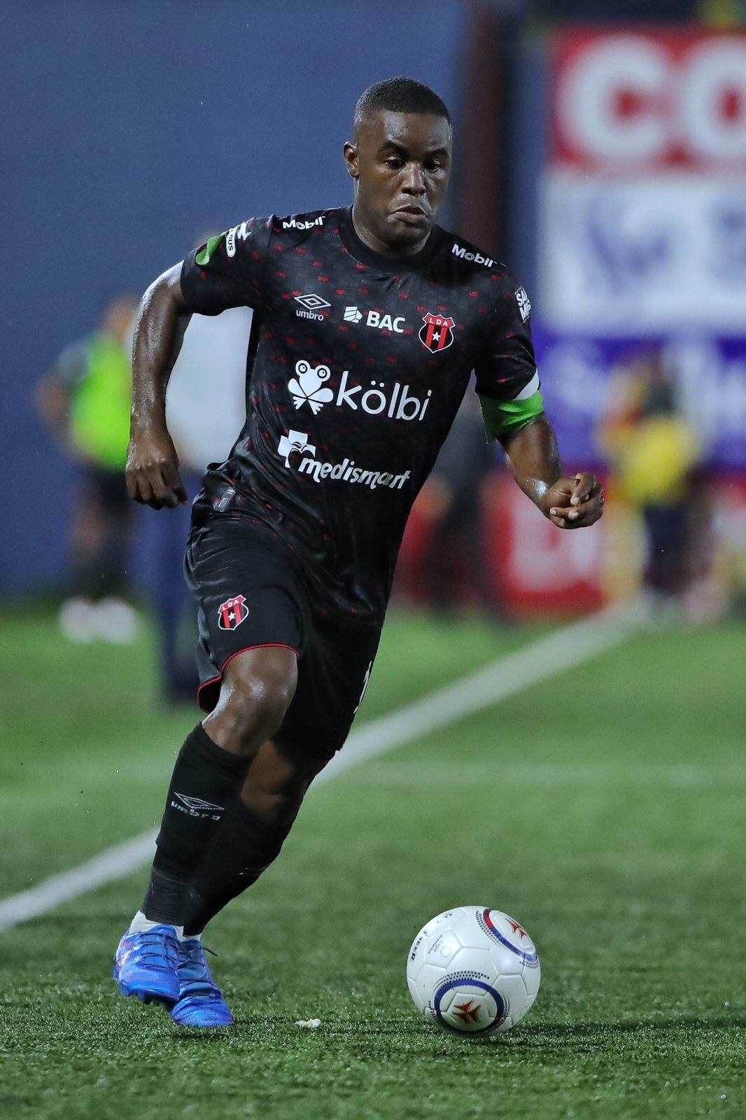 25/08/2023/ Juego entre el Club Sport Herediano vs Liga Deportiva Alajuelense por la jornada 7 del torneo apertura de la Liga Promerica en el estadio Colleya Fonseca / foto John Durán