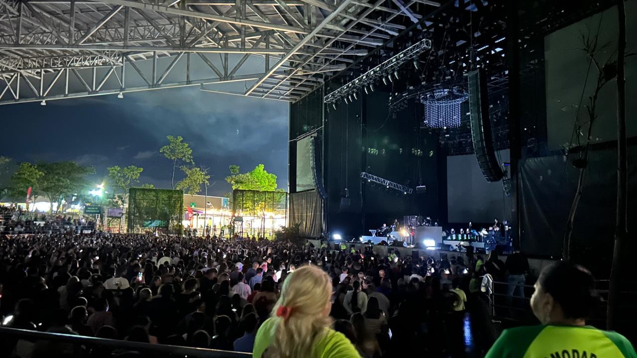 Ana Gabriel, cantante.