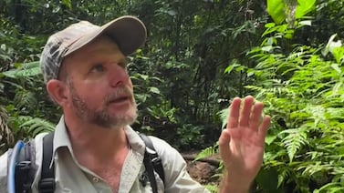 Conocido guía turístico tico se fue a África y grabó encontronazo que tuvo con un “delincuente”