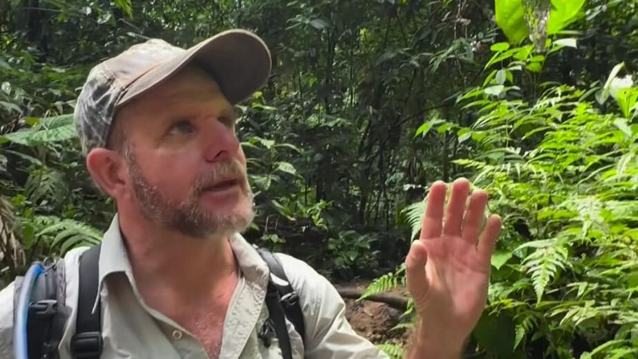 Dionisio "Nito" Paniagua es un guía del Parque Nacional Corcovado.