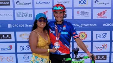 Ciclista que murió atropellado le propuso matrimonio a su novia y soñaba con ser papá