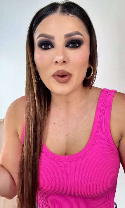 Jazmín Salas y su esposo Christian Bolaños, junto a sus hijos Alisson y Cristiano.