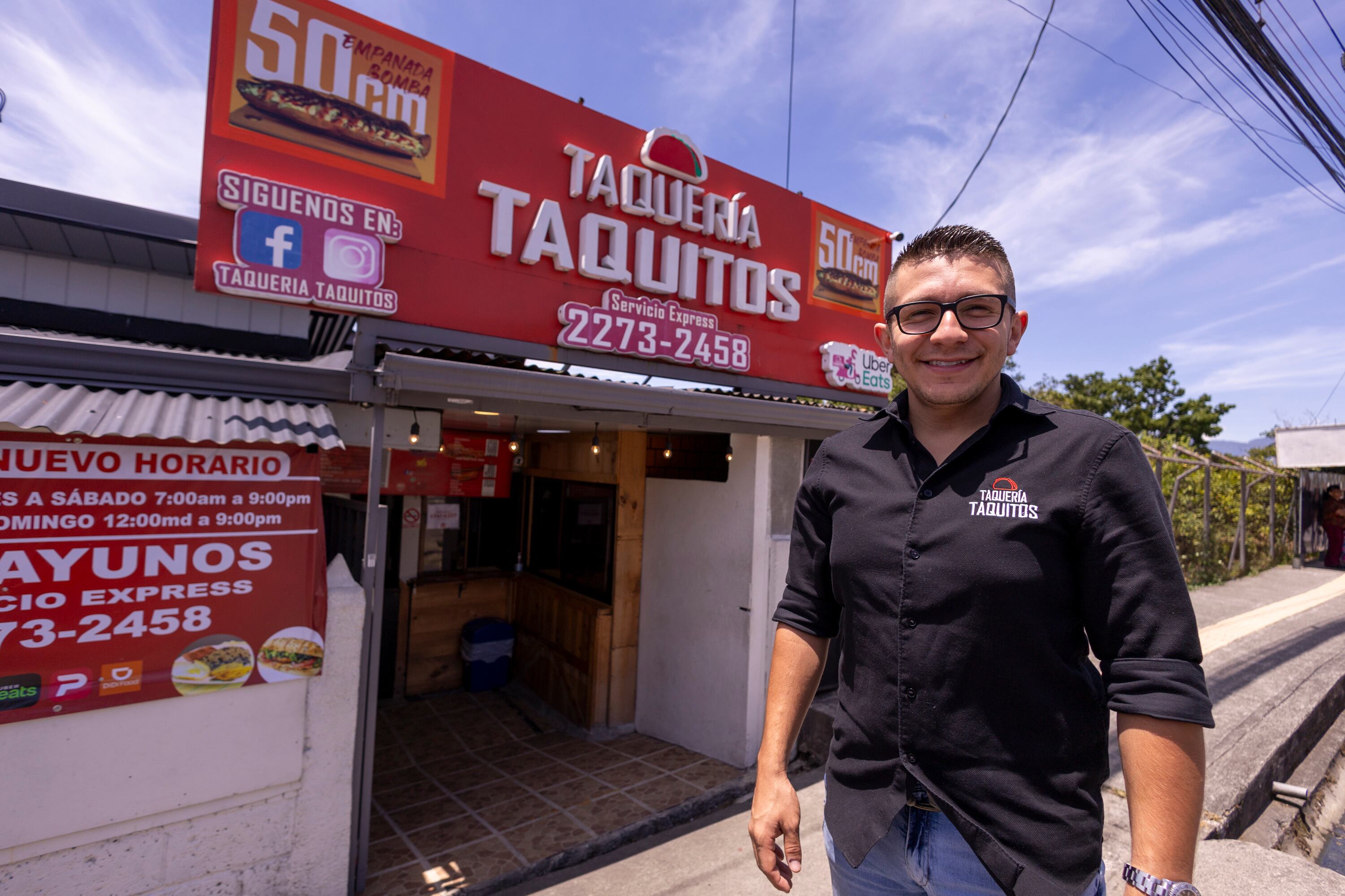 24/04/2025, San José, Sabanilla, entrevista con Javier y sus colaboradoras, Marine Chaverri y Magaly Soto, para hablar acerca de la taqueria.
