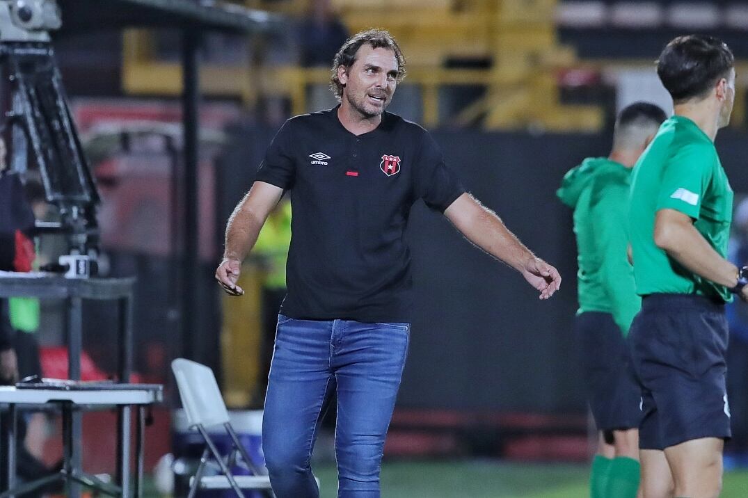 13/09/2023/ Juego entre Liga Deportiva Alajuelense vs Club Sport Cartaginés por la jornada 9 del torneo apertura de la Liga Promerica en el estadio Alejandro Morera Soto / foto John Durán