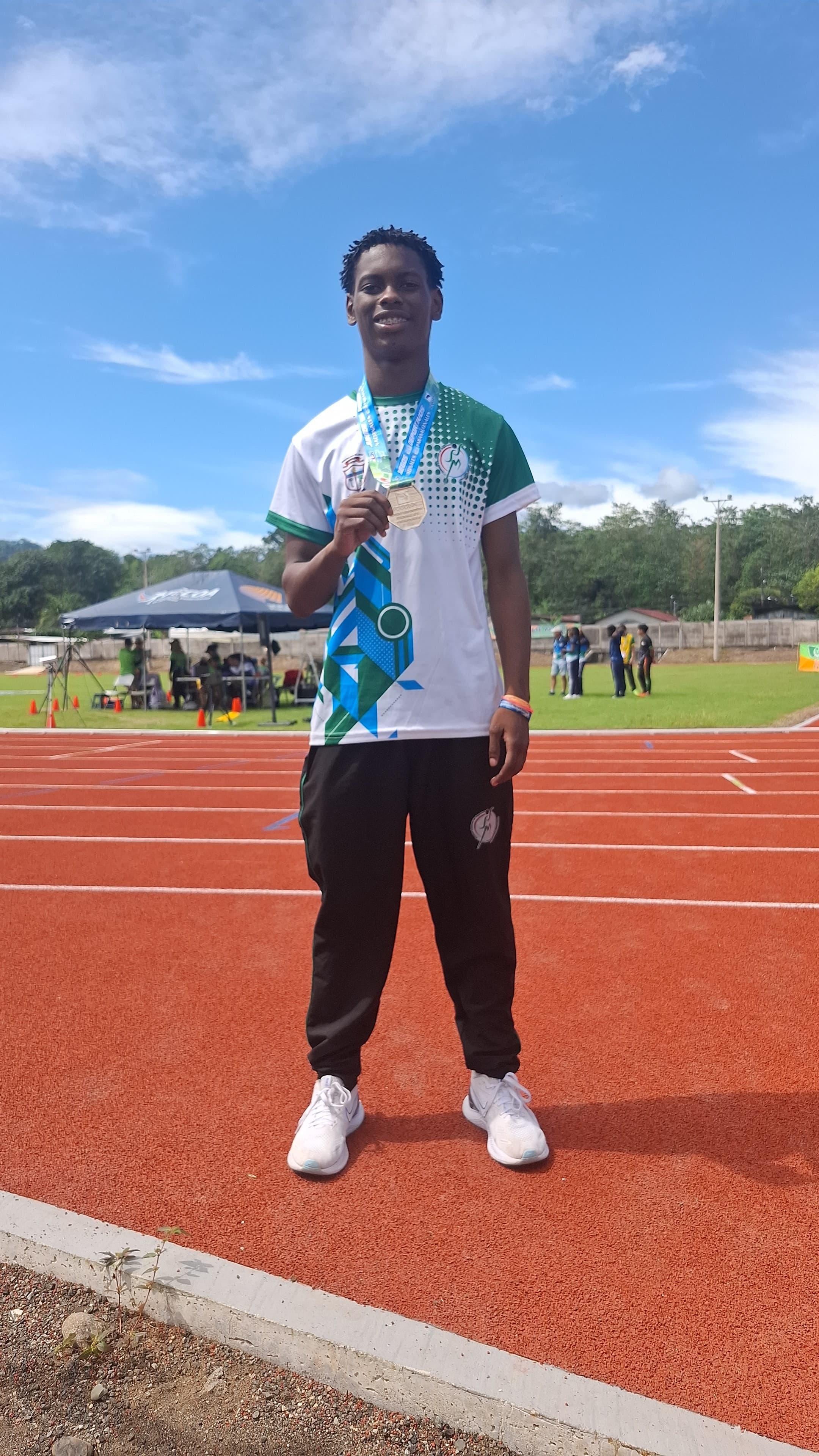 Juegos Deportivos Nacionales Limón 2026, atletismo, medalla de oro ganada por Joseph Herron Hartley en los 100 metros planos Sub-18Juegos Deportivos Nacionales Limón 2026, atletismo, medalla de oro ganada por Joseph Herron Hartley en los 100 metros planos Sub-18