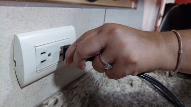 Cerca de medio millón de ticos podrían pagar casi la mitad por el recibo de la luz