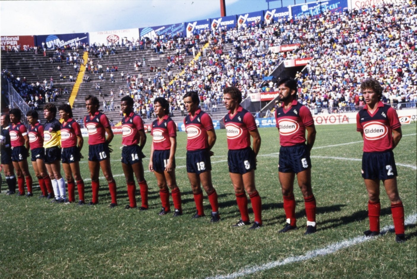 Alajuelense campeón de Concacaf de 1986.