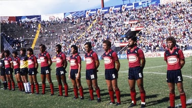 “Fue como jugar contra el Real Madrid”: Exfigura recordó la histórica hazaña de Alajuelense que se celebra hoy