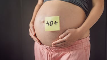 Atribuyó el mal olor corporal al cansancio de la maternidad, pero descubrió que tenía cáncer
