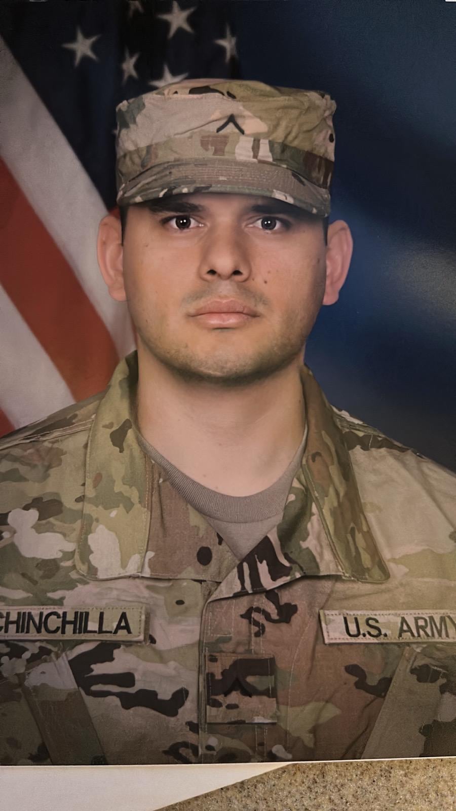 Costa Rica es tierra de paz, sin ejército desde 1948, pero en el corazón de Jesús Chinchilla Hernández, de 33 años, siempre palpitó un sueño que parecía imposible: vestir el uniforme militar.