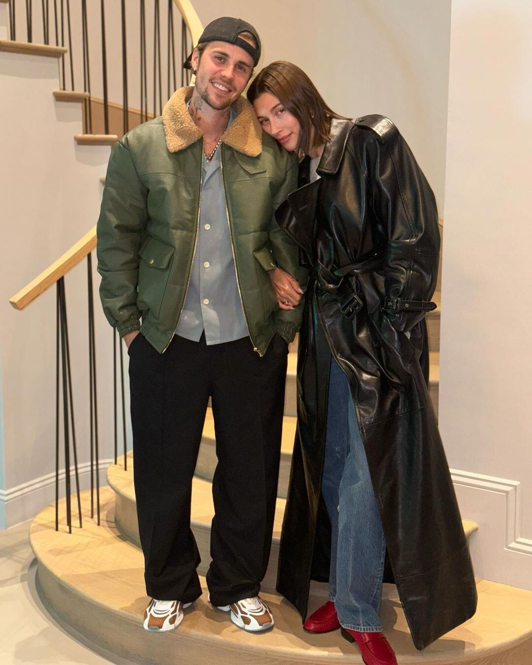 Jusitn Bieber y su esposa Hailey. Instagram.