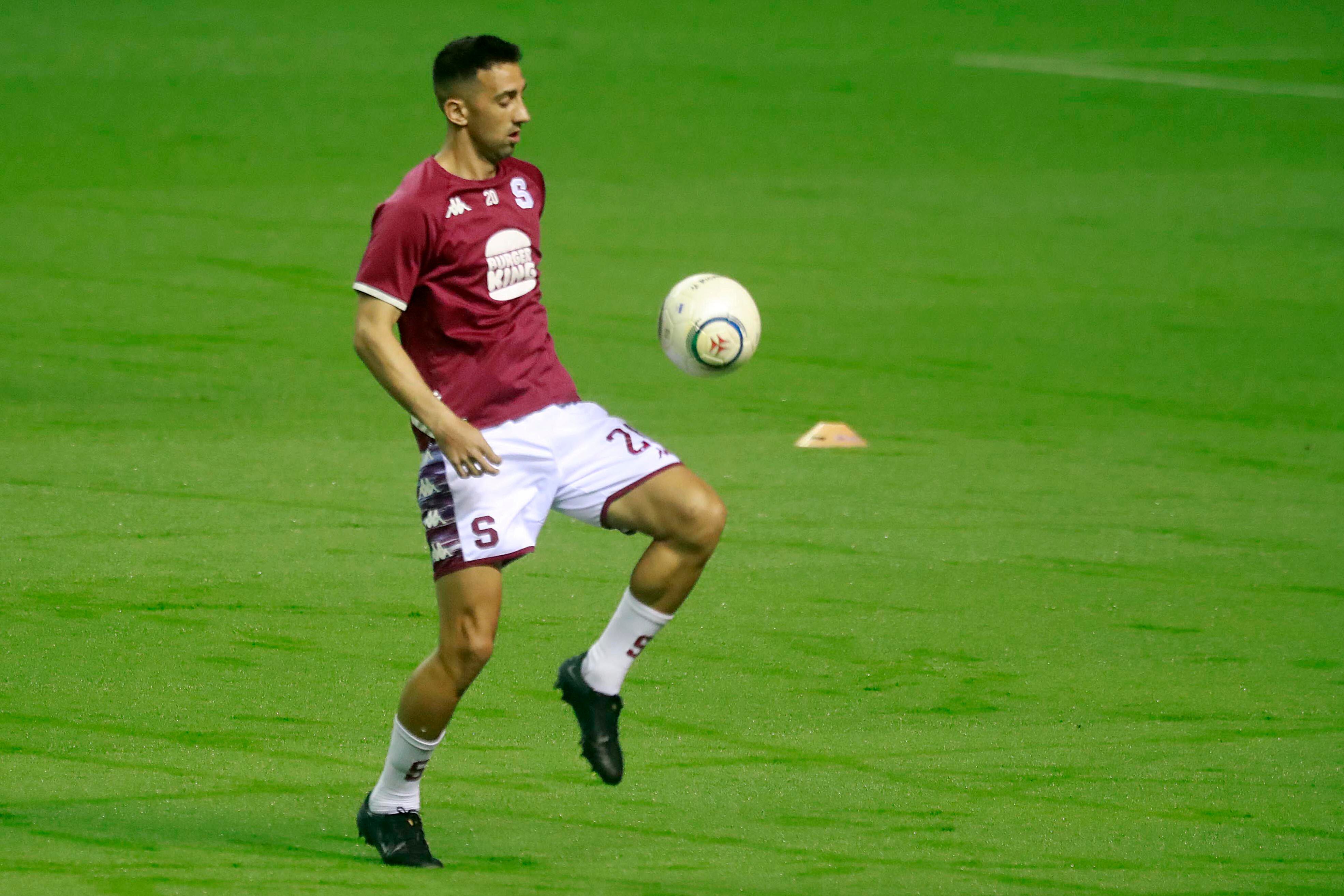 18/11/2023 Estadio Nacional, La Sabana. La Liga Deportiva Alajuelense y el Deportivo Saprissa se enfrentaron este sábado en una nueva edición del Clásico Nacional. Se dio en la final del Torneo de Copa, a estadio casi lleno, con la presencia de las dos aficiones más grandes del país.
