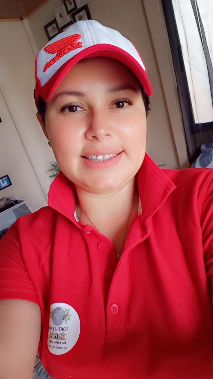 Iveth Gutiérrez es una nicaragüense que ha enfrentado muchos obstáculos pero sigue adelante y luchar por sacar adelante su negocio