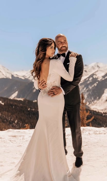 Lynda Díaz y su esposo Anthony Alfonso con el que se casó en abril de 2022.