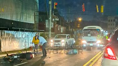 Hombre muere atropellado por moto cerca del mall Paseo de las Flores