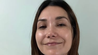 Ginnés Rodríguez fue sorprendida por compañero de Repretel previo a su cirugía en la columna