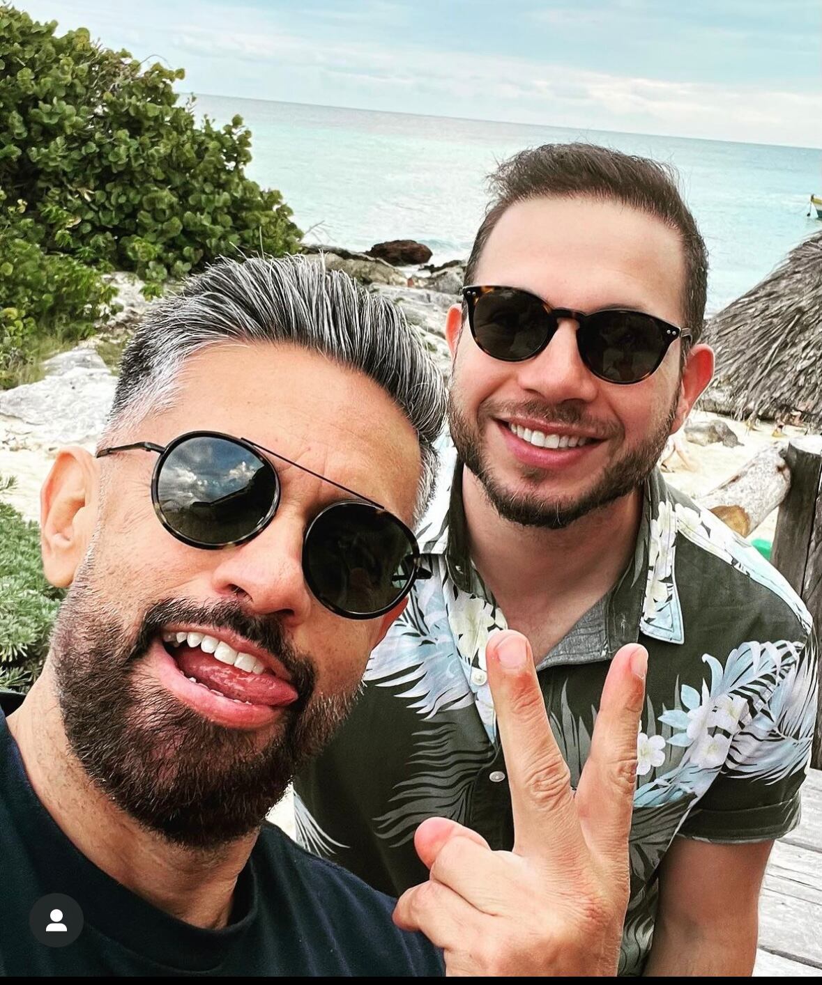 Randall Salazar y pareja