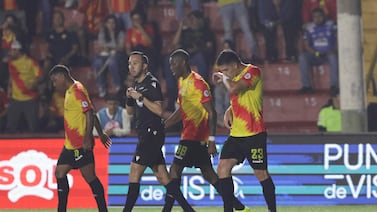 Memes inundan redes tras eliminación del Herediano en el Apertura