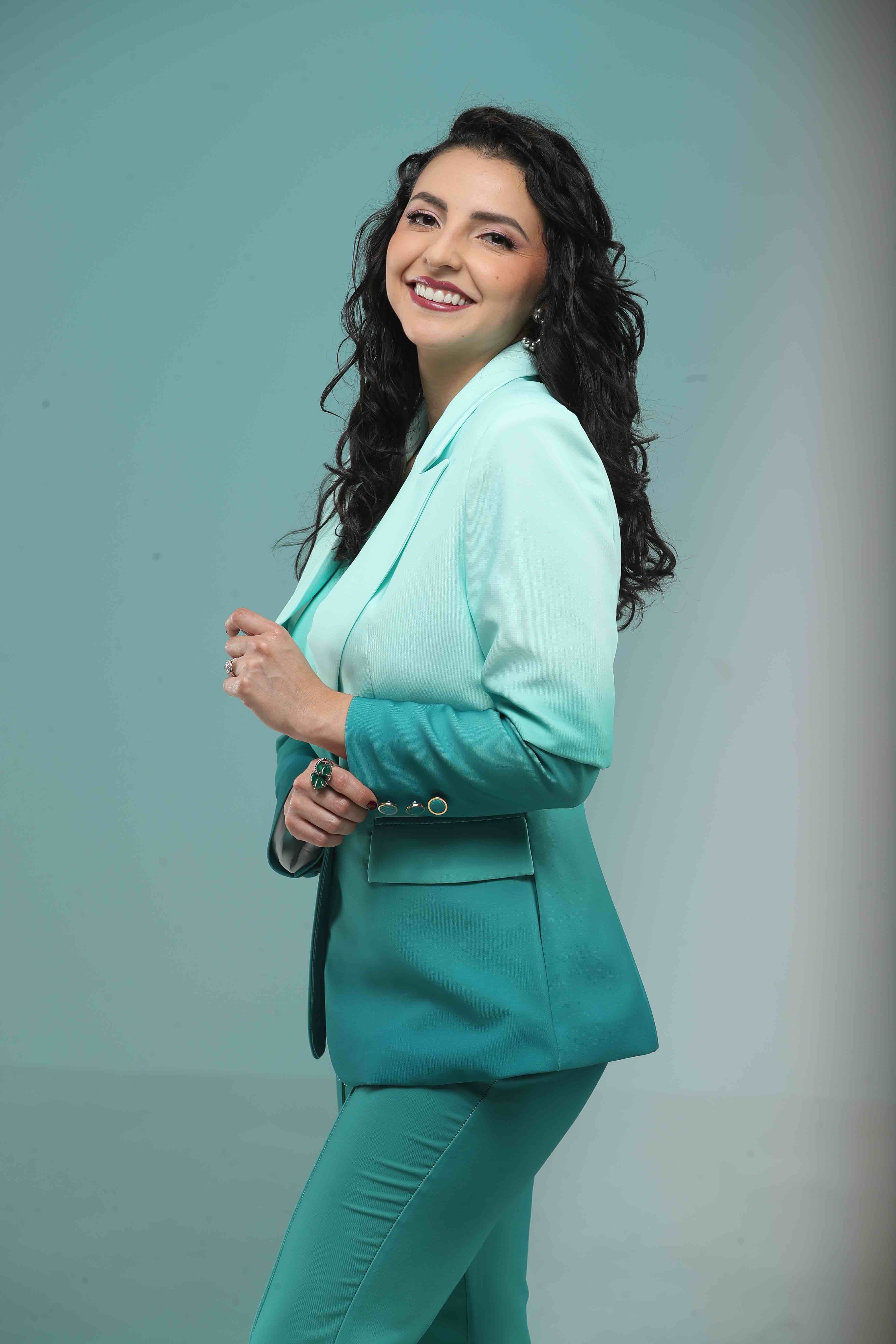 Yahonis Chaves, diseñadora de zapatos, Perfil junio 2024