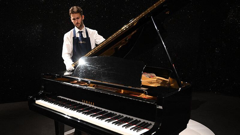 Piano Freddie Mercury