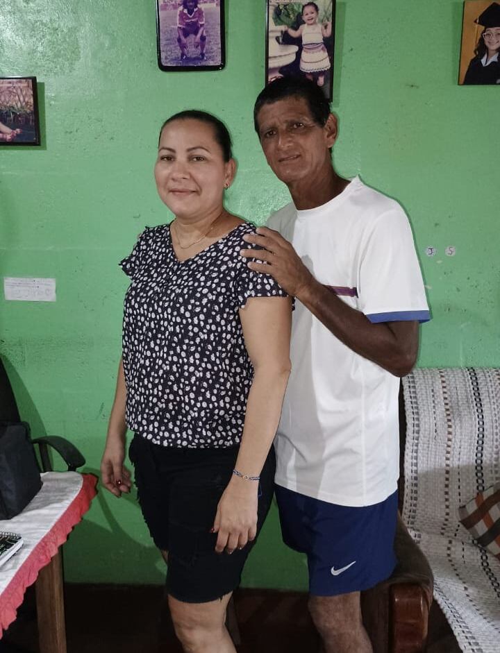 Alfredo Contreras, exjugador de Puntarenas vive una vida plena como recolector de basura. Cortesía.