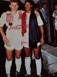 Osvaldo Chacón jugó en Alajuelense al lado de figuras como Fernando Sosa.