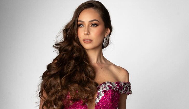 Nicole Carboni, modelo y exreina de belleza.