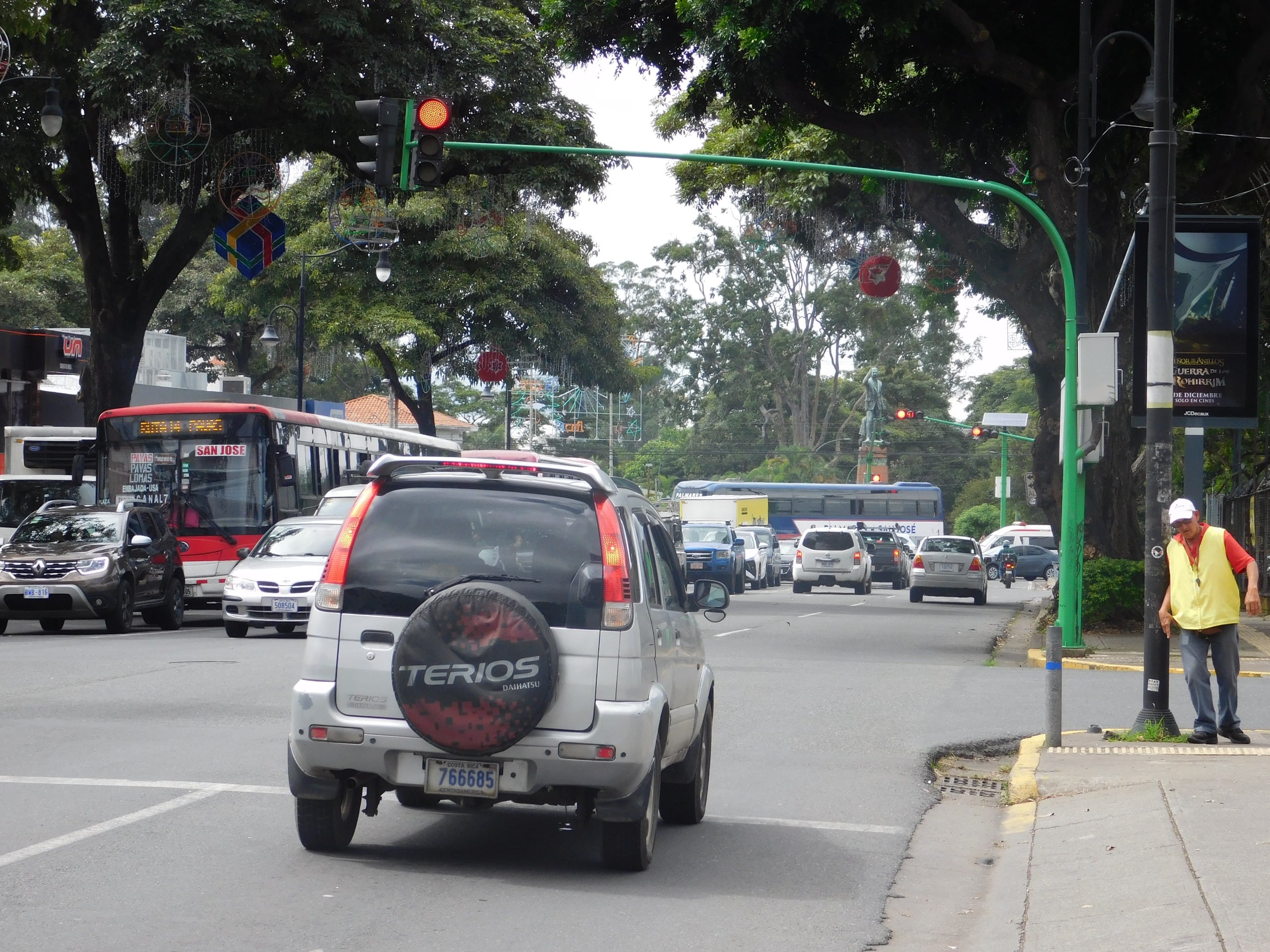 No habrá restricción vehicular por placa entre el lunes 23 de diciembre y el viernes 3 de enero. Se vuelve a aplicar hasta el lunes 6 de enero, de acuerdo a lo que confirma el Mopt.