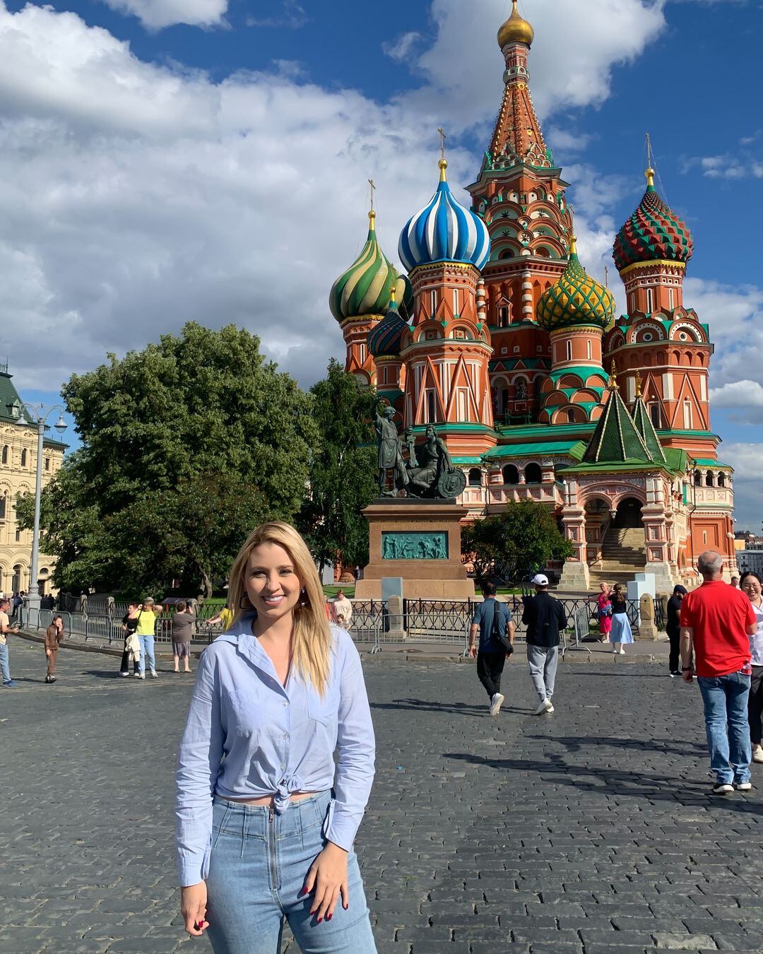 Stefania Colombaria, periodista de canal 7