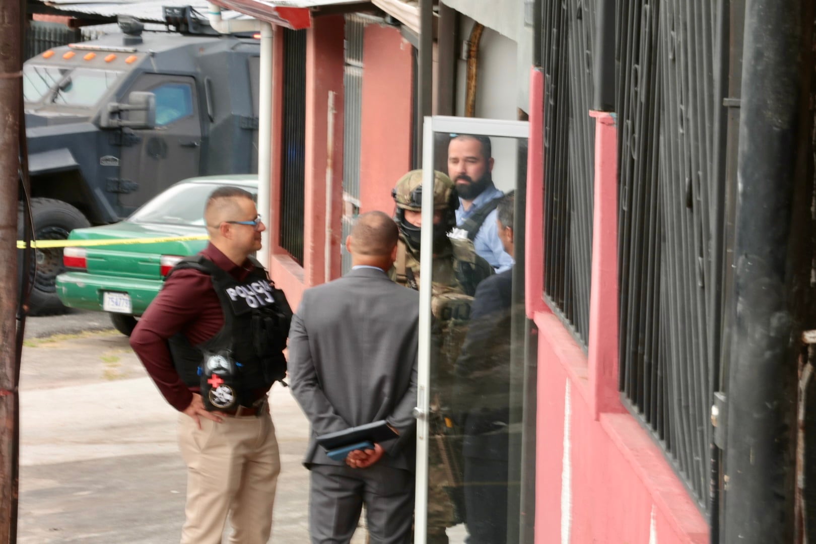 Allanamientos en San Francisco y Granadilla