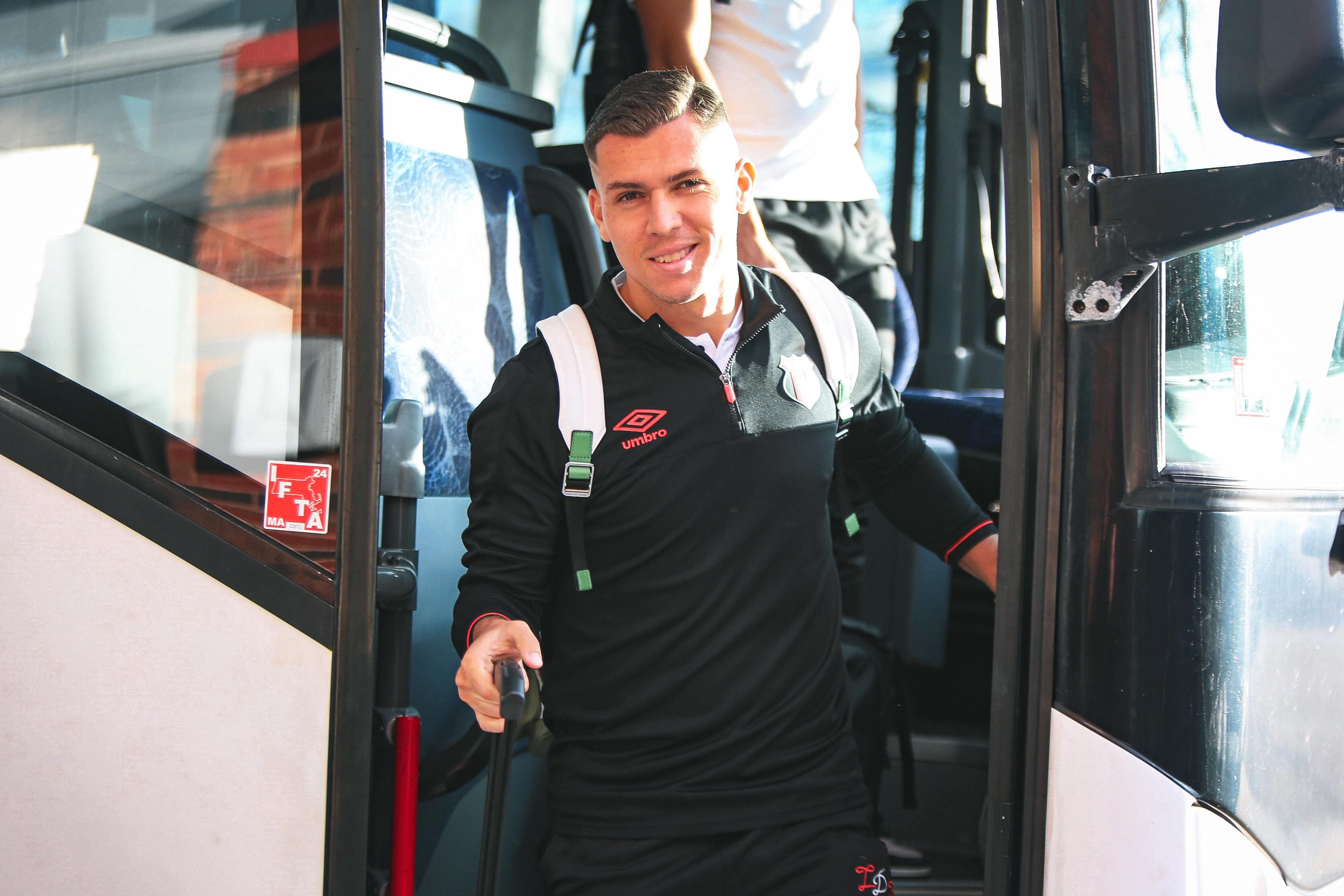 Carlos Mora quiere poner todo de su parte para que Liga Deportiva Alajuelense saque un buen resultado en su visita a New England Revolution, en la Copa de Campeones de Concacaf.