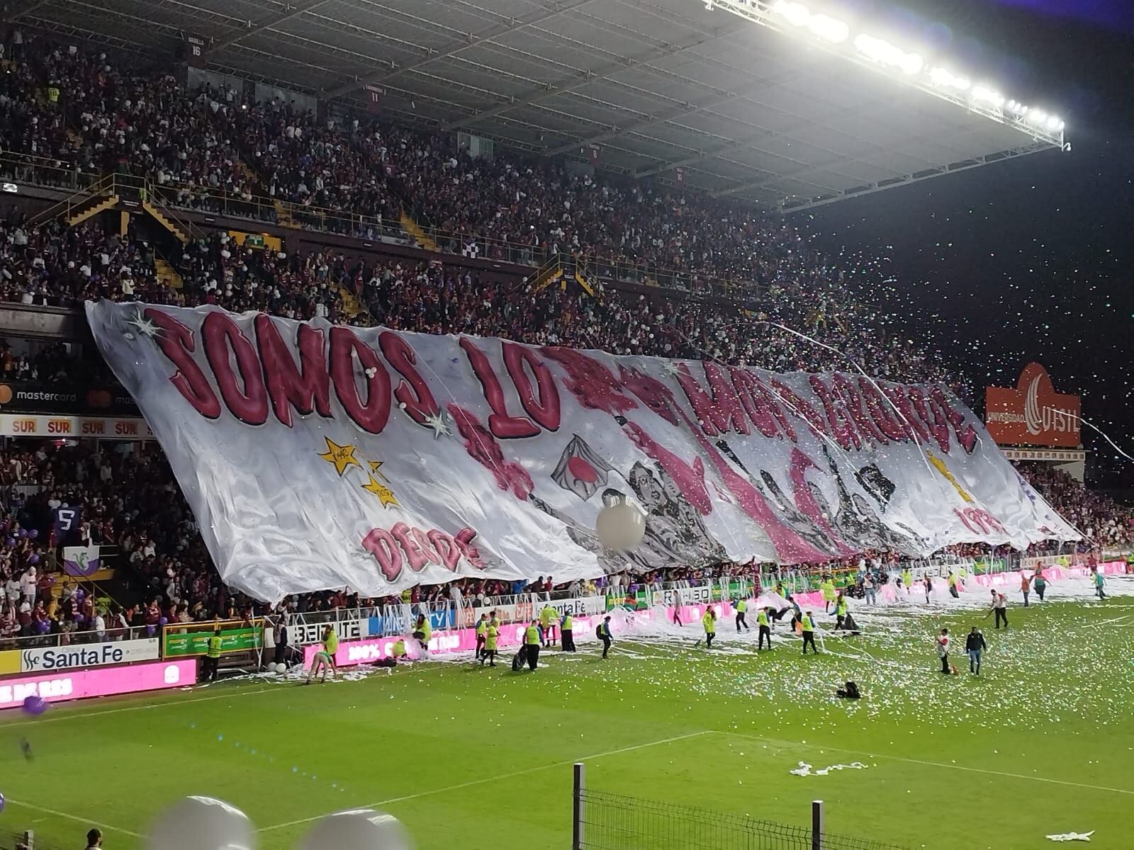 Mantas del estadio Saprissa. Cortesía.
