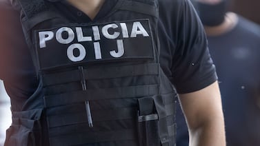 Padre y joven hijo son sospechosos de participar en un millonario negocio ilegal