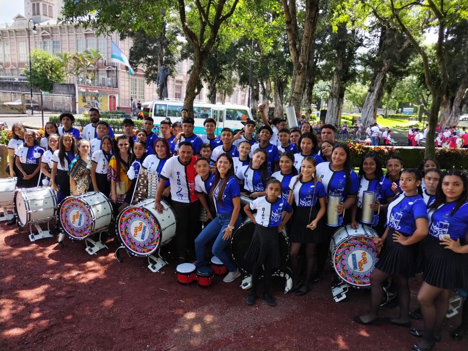 Este 2023 se celebró la edición 25 del Festival Flores de la Diáspora Africana, el cual celebra las profundas raíces afrocostarricenses. Más de 45 bandas participaron y finaliza el 31 de agosto.