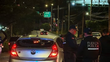 Conductor de plataforma también habría herido a un segundo asaltante