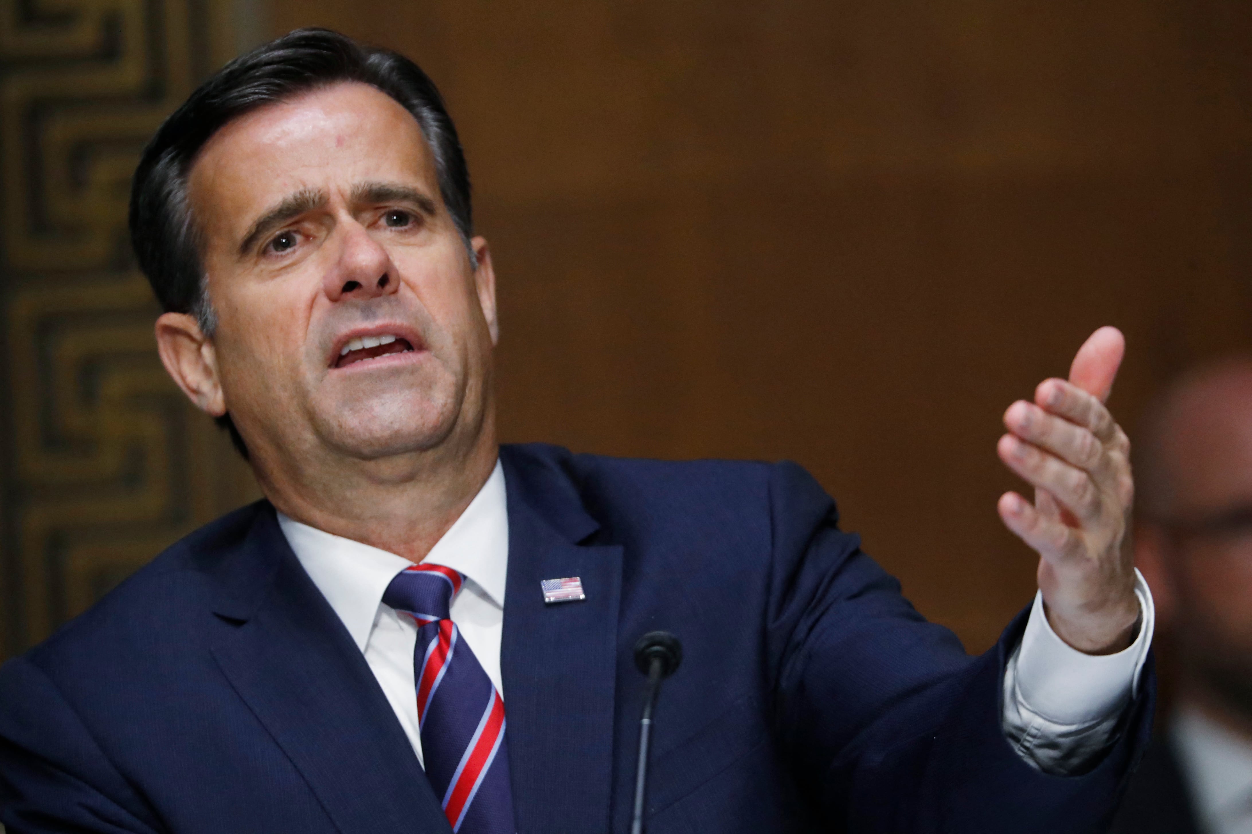 John Ratcliffe testifica ante una audiencia del Comité de Inteligencia del Senado sobre su nominación para Director de Inteligencia Nacional en Washington,DC el 5 de mayo de 2020. (Foto: Andrew Harnik / POOL / AFP) Imagen con fines ilustrativos